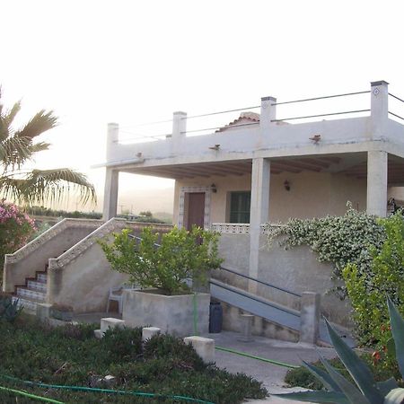 דירות מורטאיה Casa Trotamundos מראה חיצוני תמונה